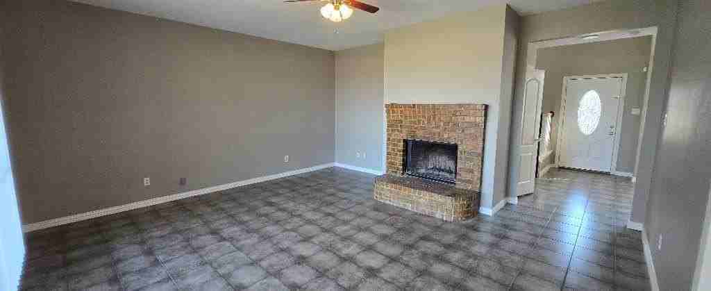 7213 Montego Dr - Photo 3 of 23