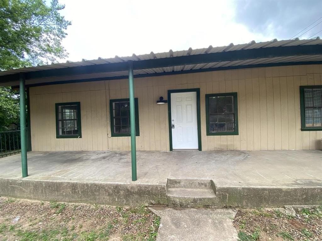 625 York St #B - Photo 2 of 15