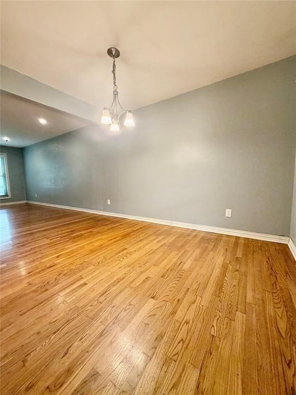 209 S Lindale Ln - Photo 4 of 24