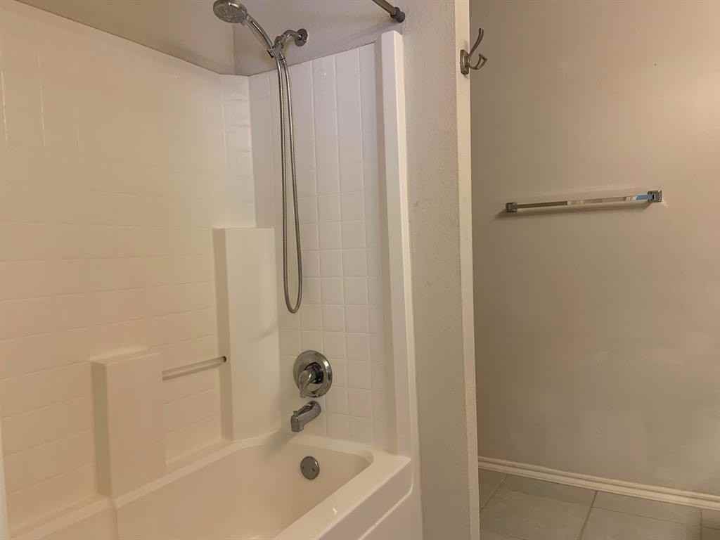 2620 Caprock Rd - Photo 6 of 19