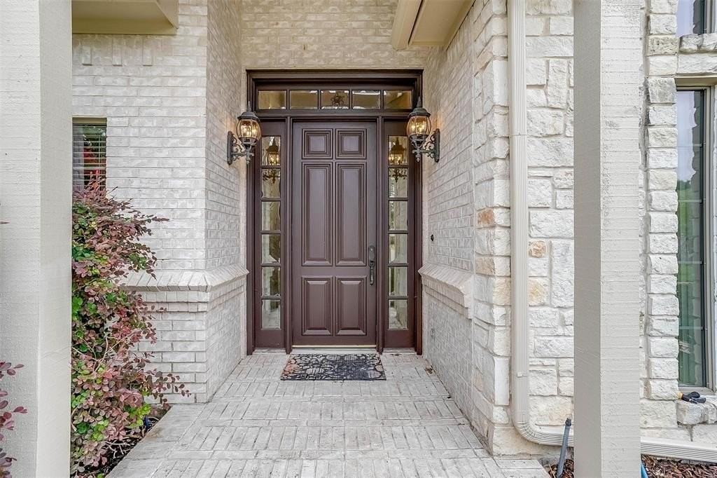 3312 Rivermoor Ct - Photo 3 of 40