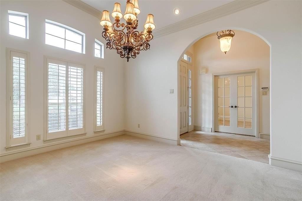 3312 Rivermoor Ct - Photo 6 of 40