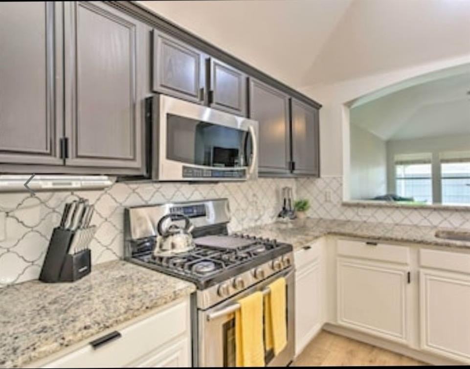 7309 Eton Dr - Photo 3 of 13