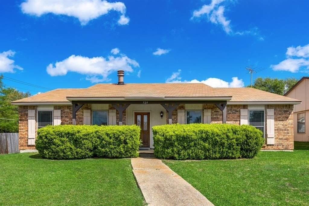 729 Via Altos - Photo 2 of 22