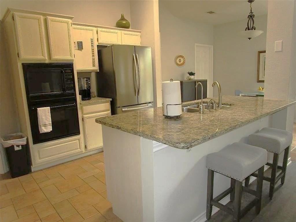 5815 Willow Wood Ln - Photo 3 of 28