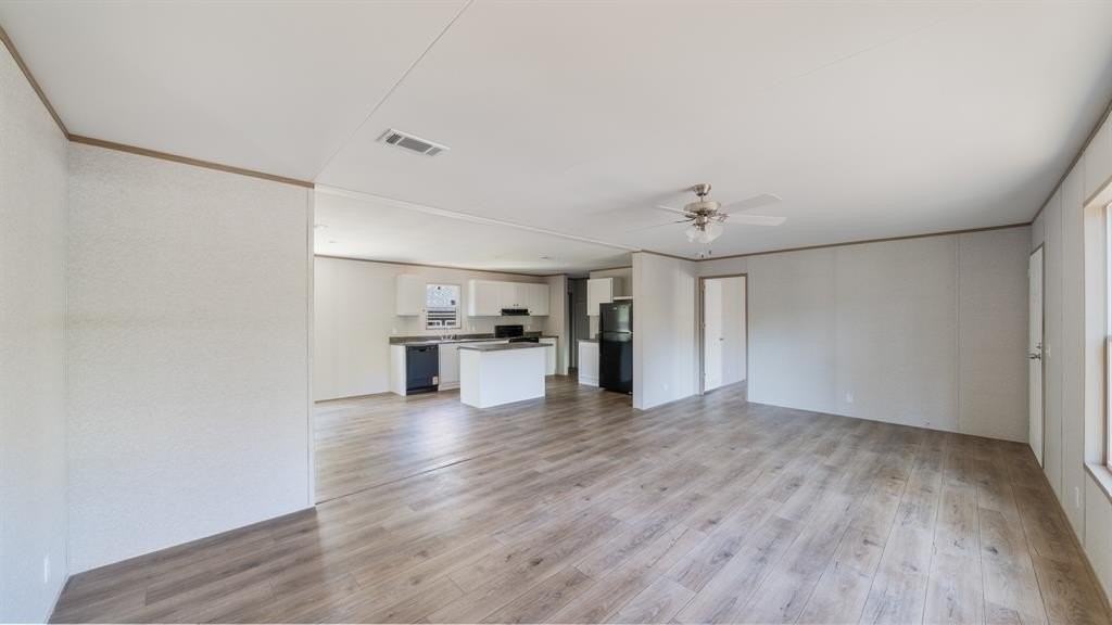 207 Woody Dr - Photo 5 of 24