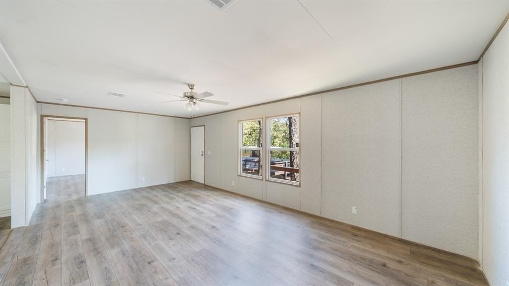 207 Woody Dr - Photo 6 of 24