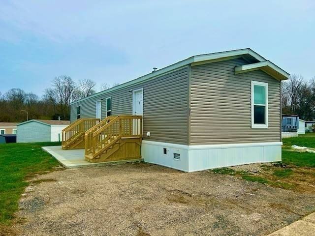 1560 Bethel New Richmond Rd #97 - Photo 2 of 11