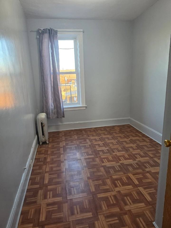 30th Ave & 47th Street - Photo 4 of 14