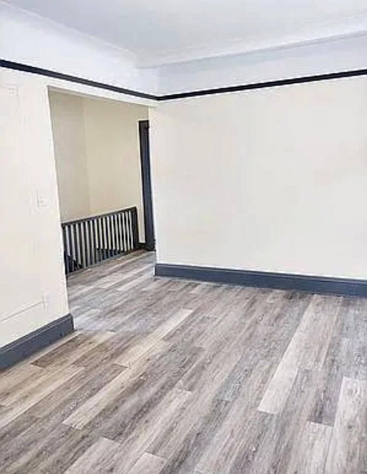 Ditmars Blvd & 73rd Str - Photo 5 of 10