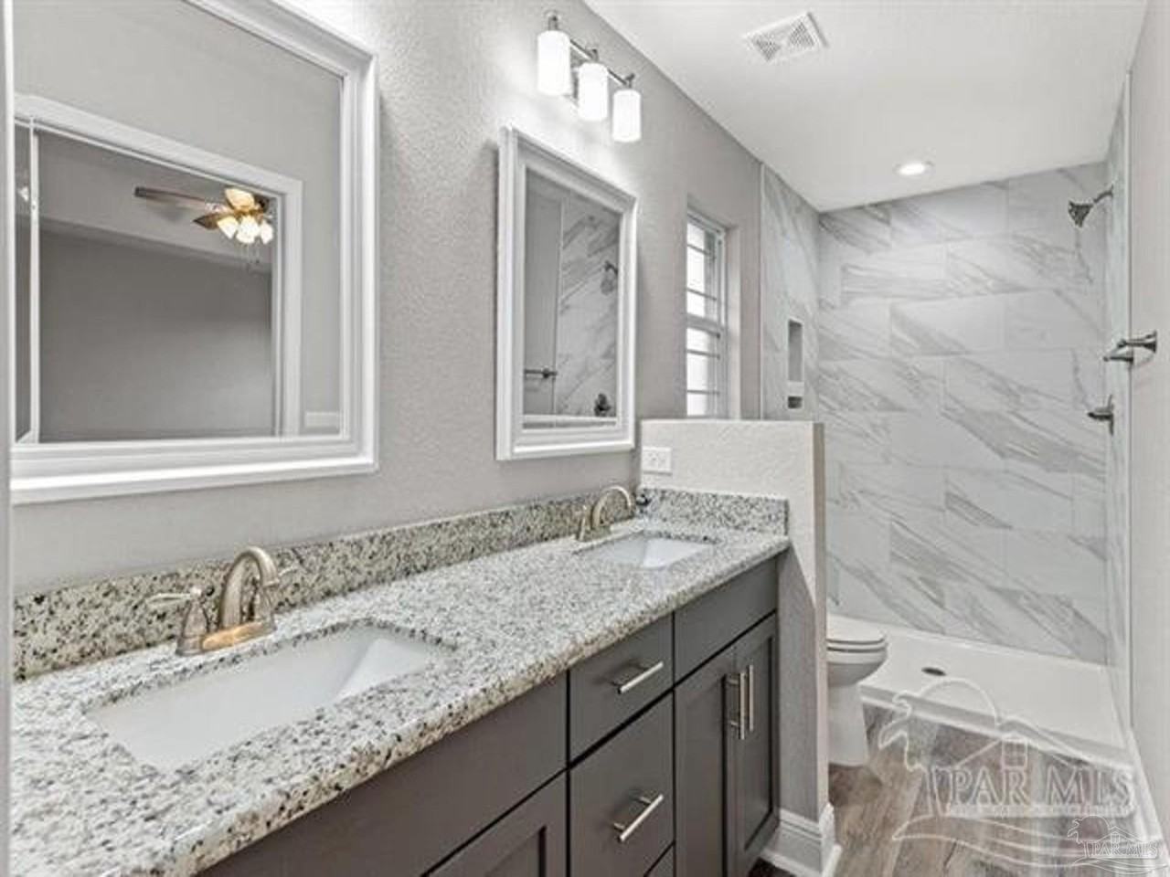 1454 Windy Ln - Photo 4 of 6