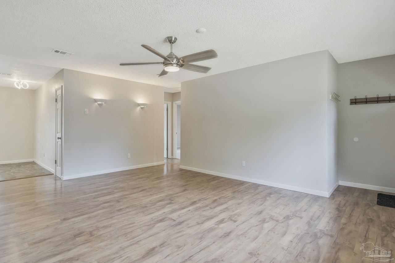 2325 Merle Cir - Photo 4 of 50