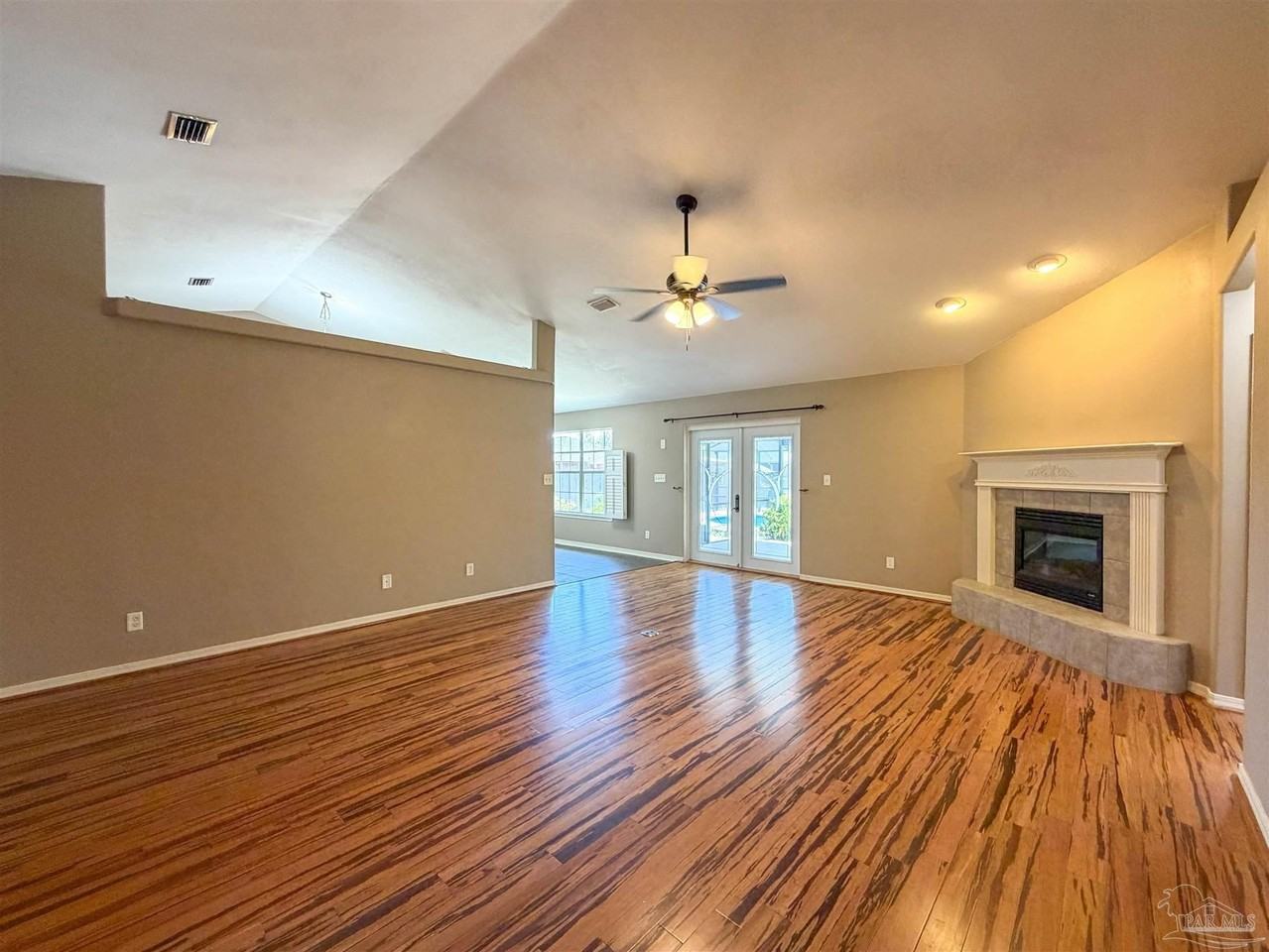 3977 High Bridge Dr - Photo 5 of 44