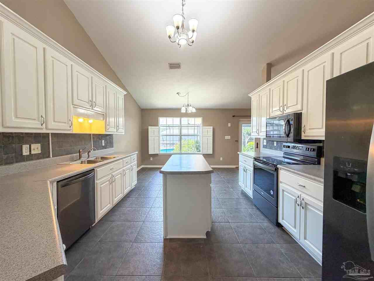 3977 High Bridge Dr - Photo 6 of 44