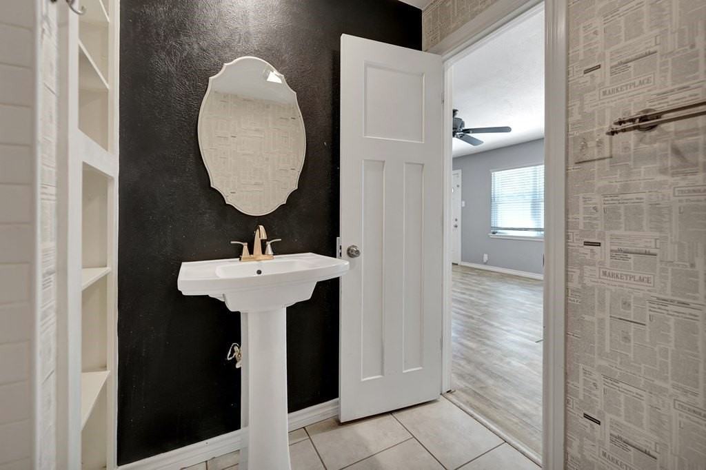 3204 Shell Ave - Photo 2 of 31