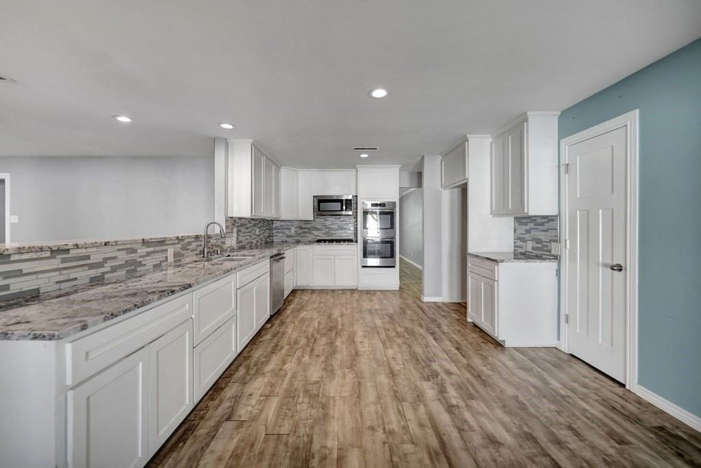 3204 Shell Ave - Photo 5 of 31