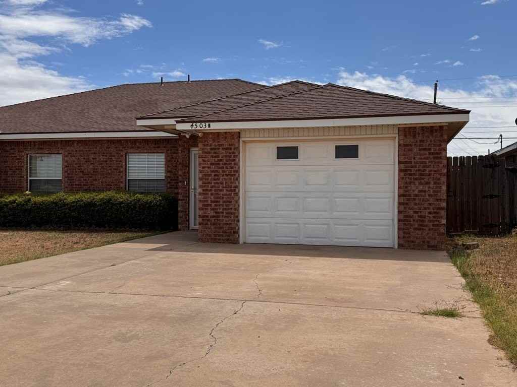 4503 Crockett Ave Apt B - Photo 2 of 22