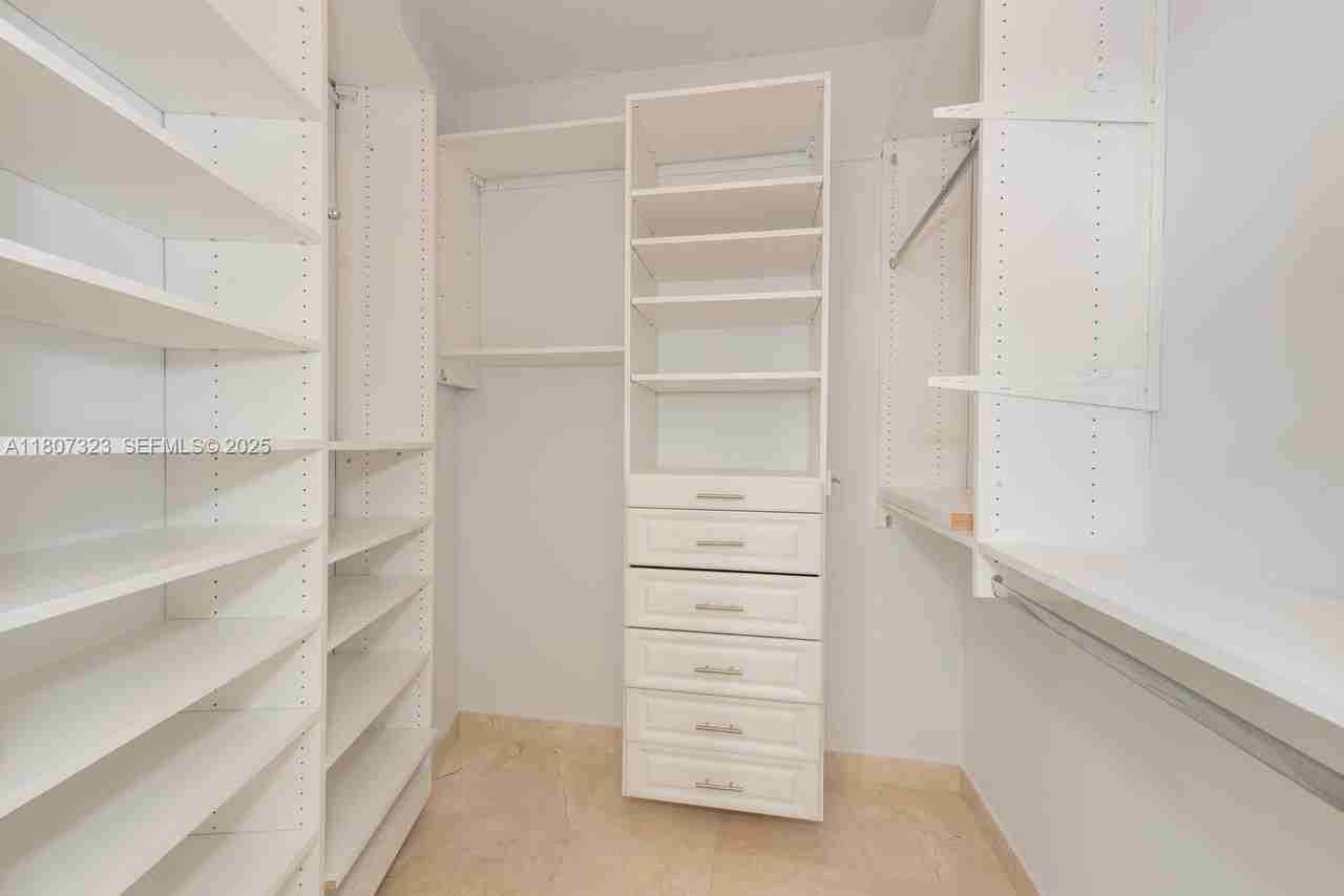 16275 Collins Avenue #804 - Photo 6 of 36