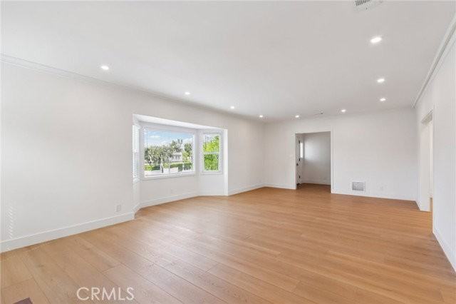 2806 Manning Ave - Photo 7 of 8