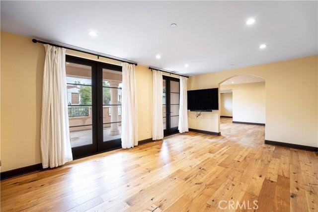 10523 Ashton Ave #202 - Photo 6 of 8