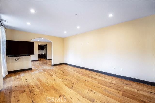 10523 Ashton Ave #202 - Photo 7 of 8