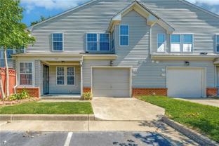 109 Locust Ln - Photo 1 of 1