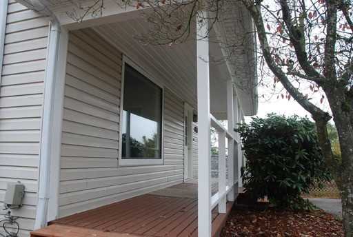 916 E Temperance St - Photo 2 of 21