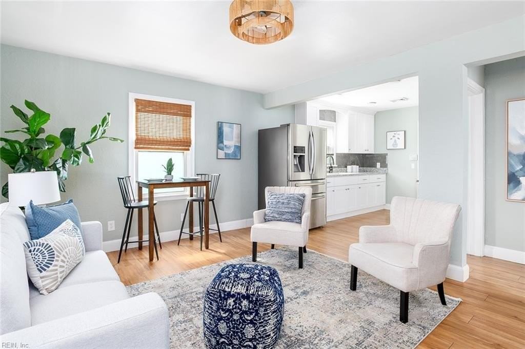 7927 Harold St - Photo 4 of 21