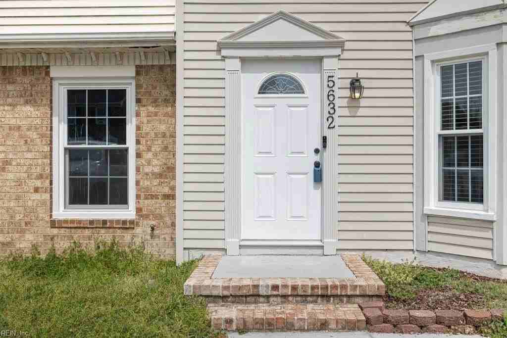 5632 Campus Dr - Photo 5 of 23