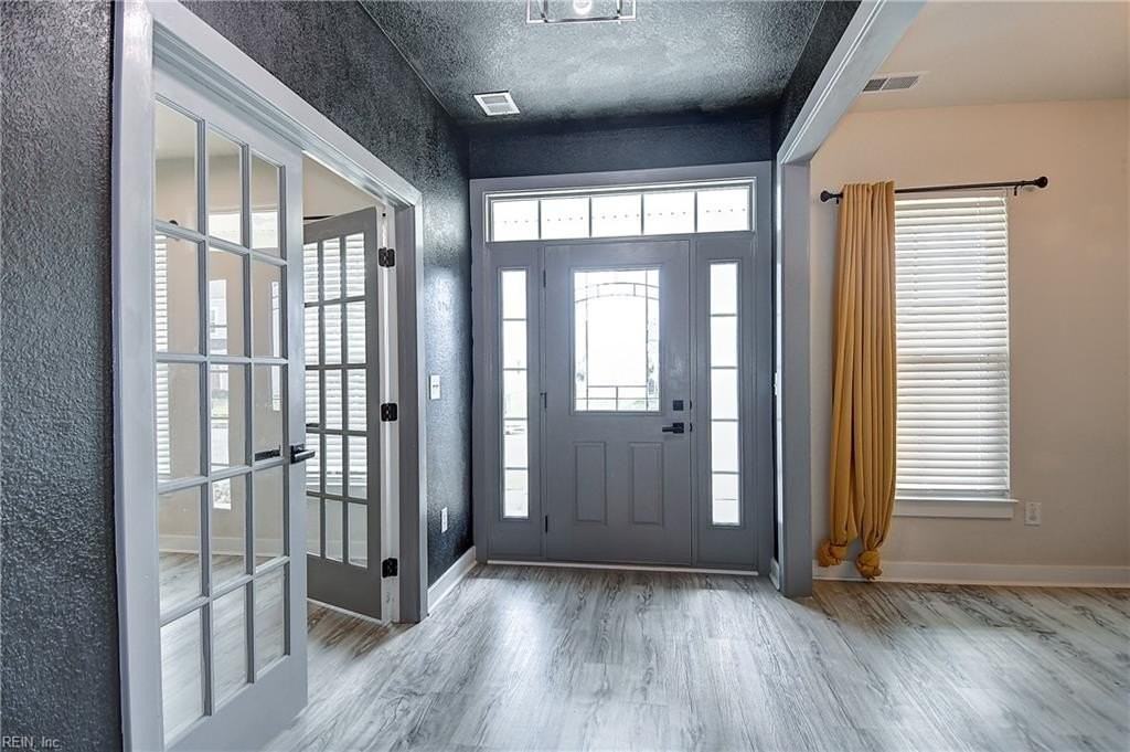 612 Horse Camp Ln - Photo 3 of 42