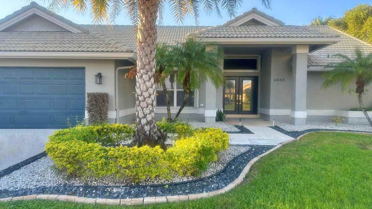 6448 Blue Bay Cir - Photo 2 of 27