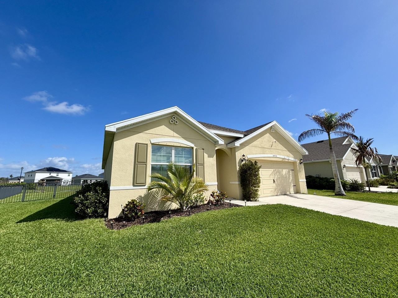 10736 Sw Prato Way - Photo 3 of 21