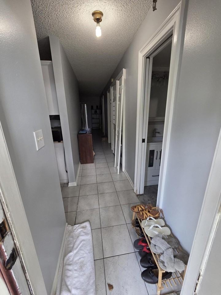 1351 Nw 94th Way #1351 - Photo 3 of 24