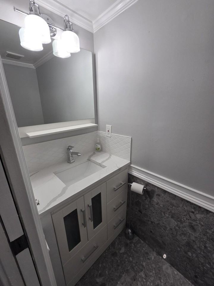 1351 Nw 94th Way #1351 - Photo 4 of 24