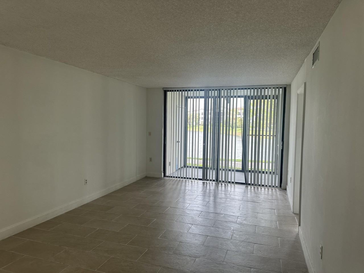 208 Lake Pointe Dr #108 - Photo 7 of 17