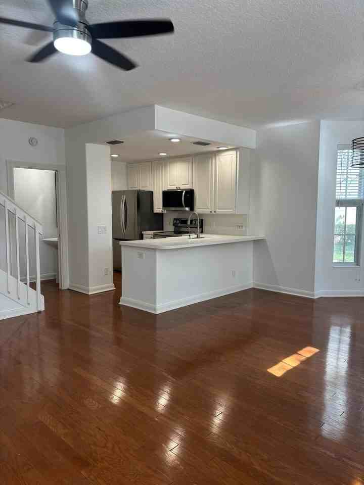 140 Day Lily Dr - Photo 2 of 30