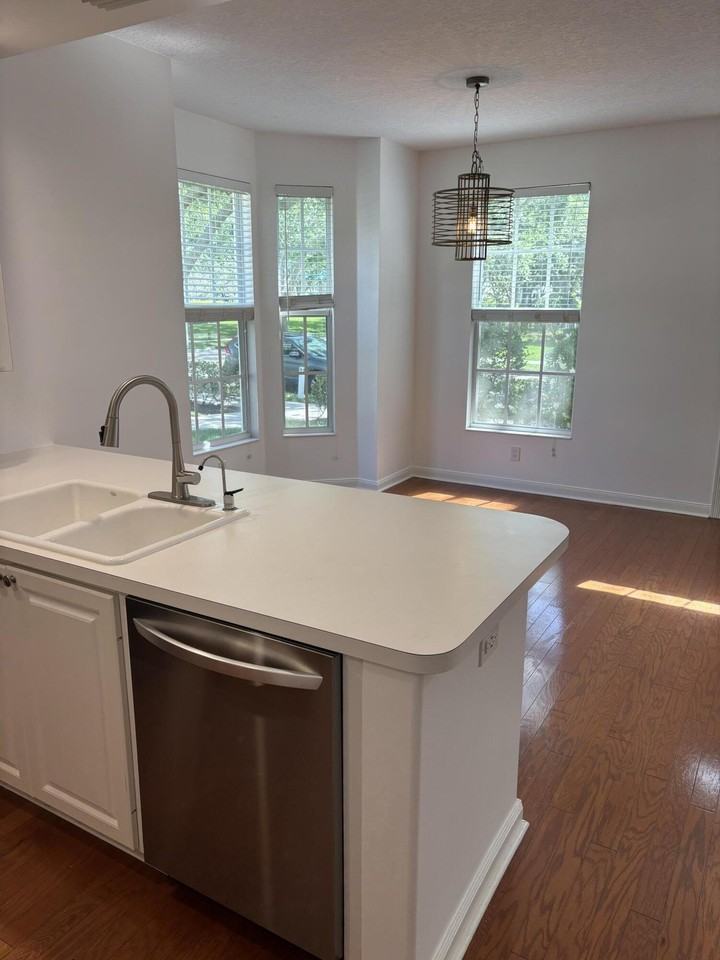 140 Day Lily Dr - Photo 7 of 30