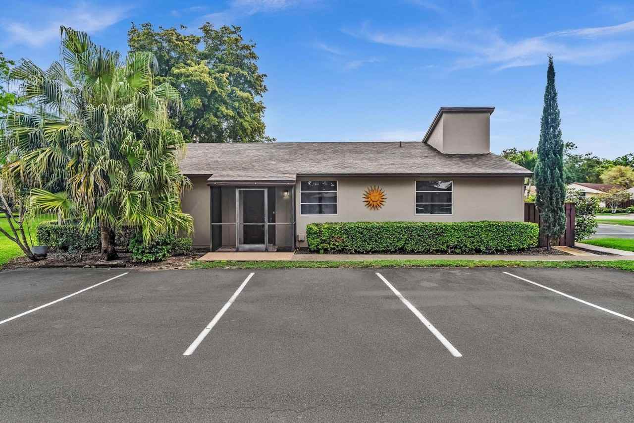 11609 Orange Blossom Ln - Photo 2 of 38