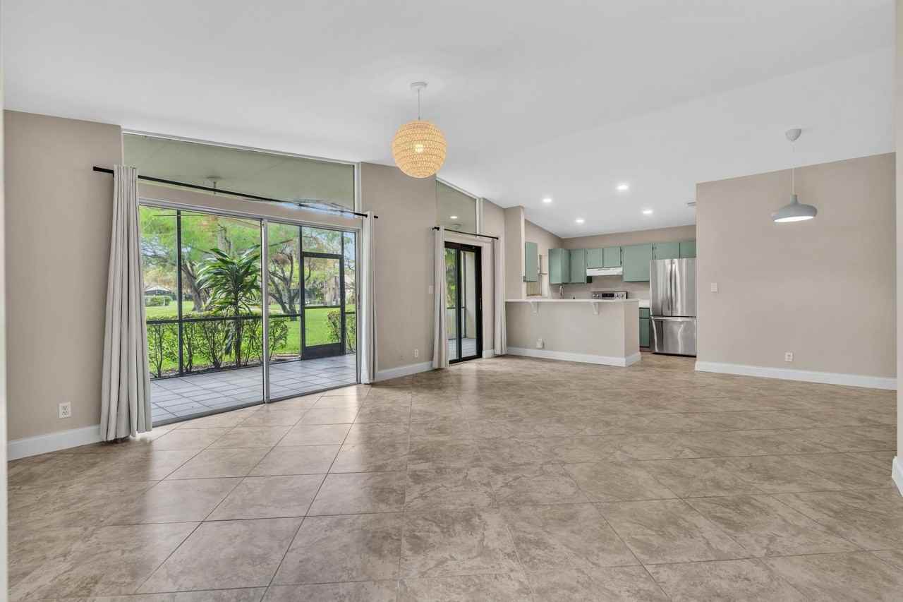 11609 Orange Blossom Ln - Photo 4 of 38