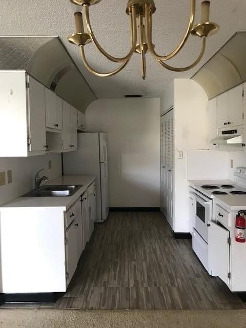 5790 Wanda Ln - Photo 2 of 9