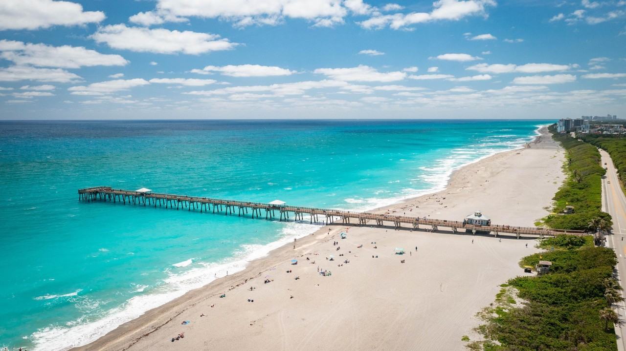 810 Juno Ocean Walk #401