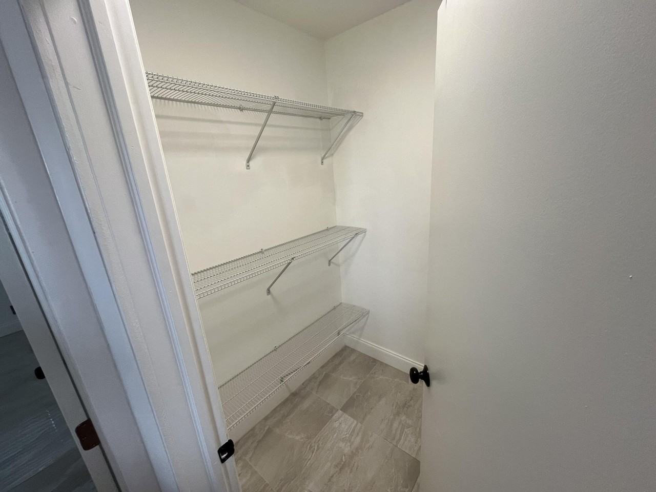 1019 Se 3rd St Apt 3 - Photo 5 of 13