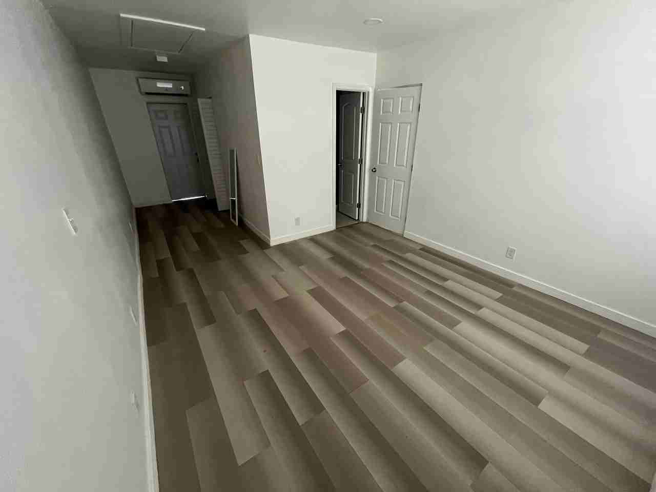 1019 Se 3rd St Apt 3 - Photo 6 of 13