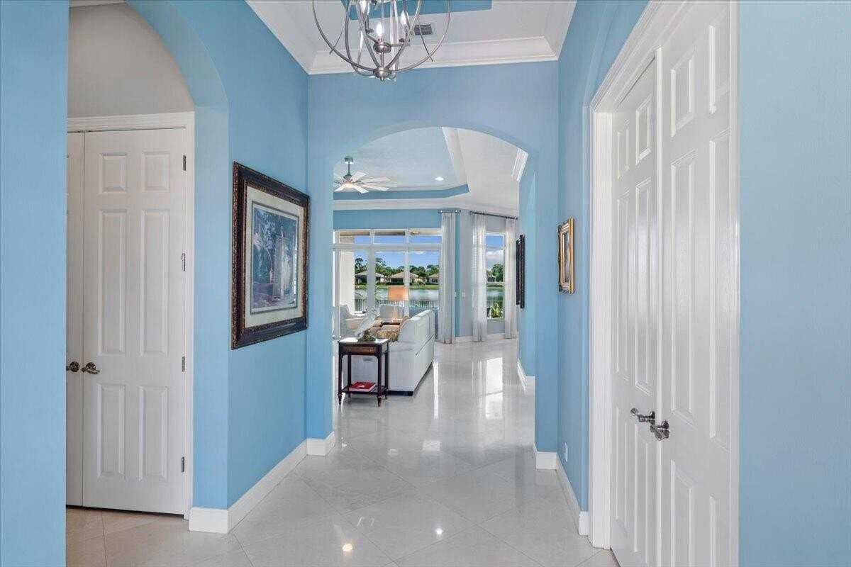 17120 Sw Ambrose Way - Photo 7 of 50