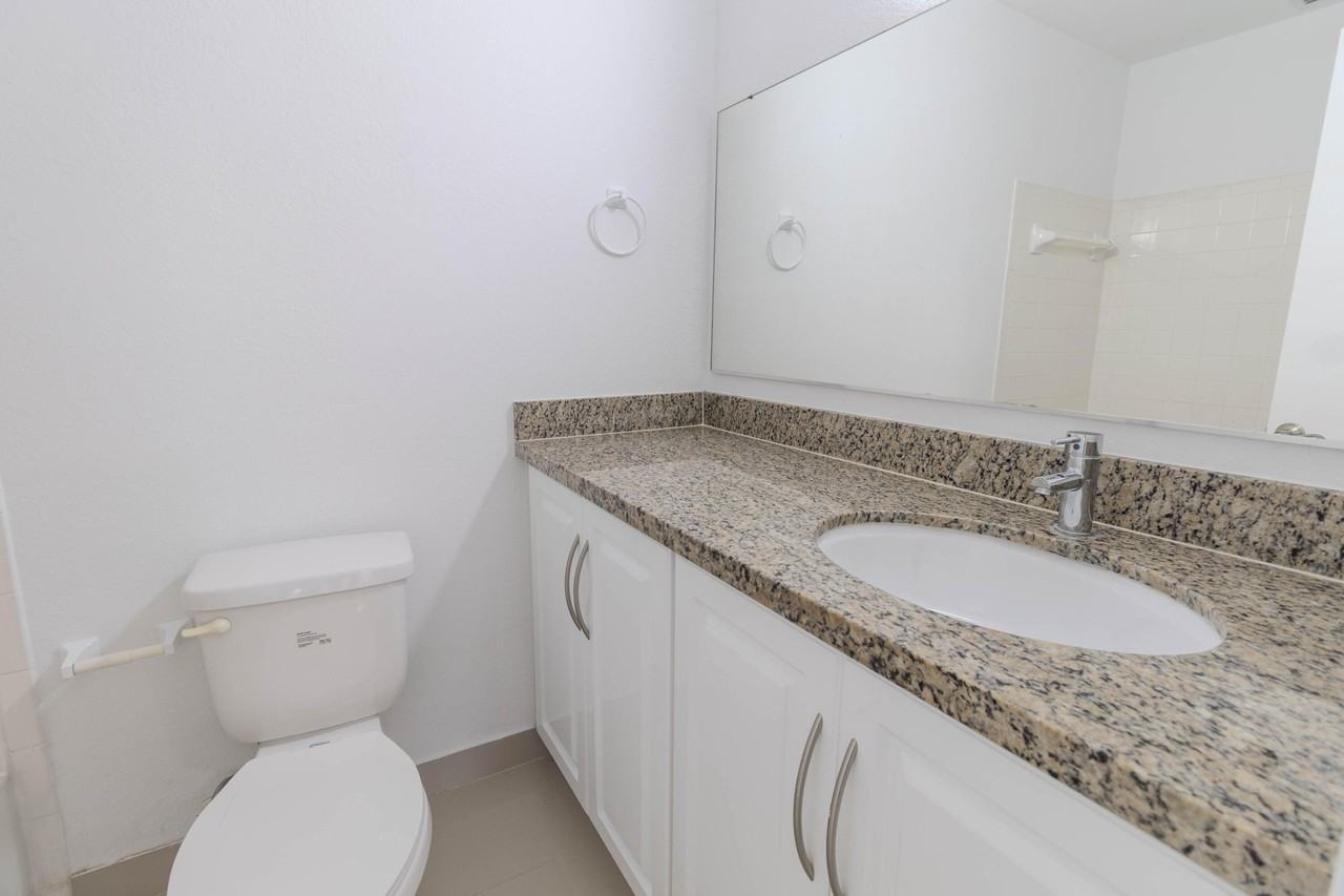 3350 Pinewalk Dr N #1418 - Photo 5 of 14