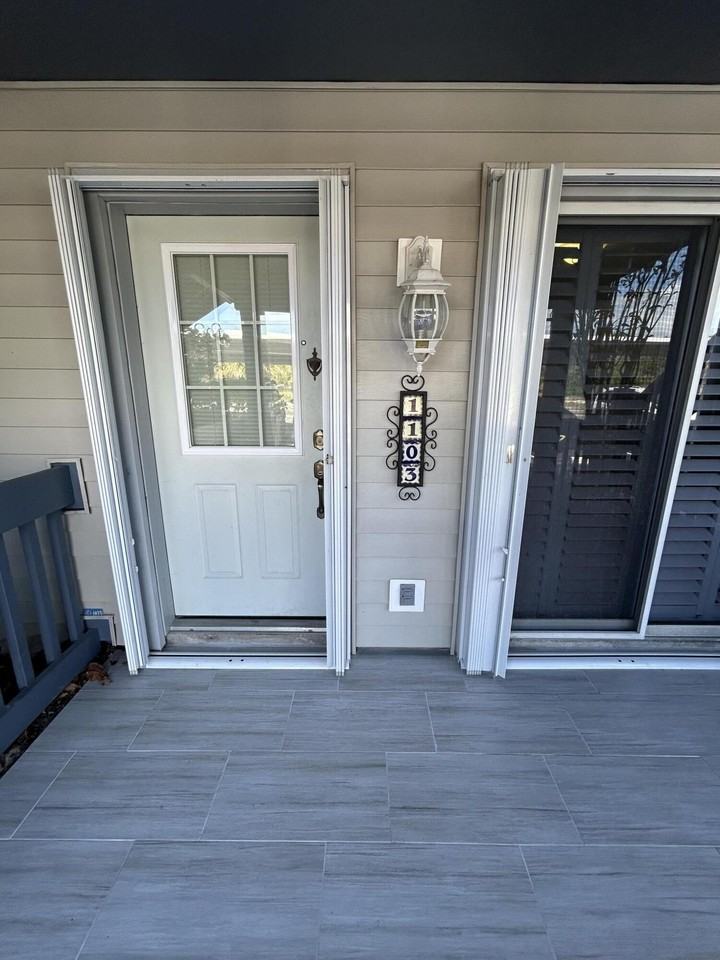 1585 Ne Beacon Dr Apt 1103 - Photo 3 of 23