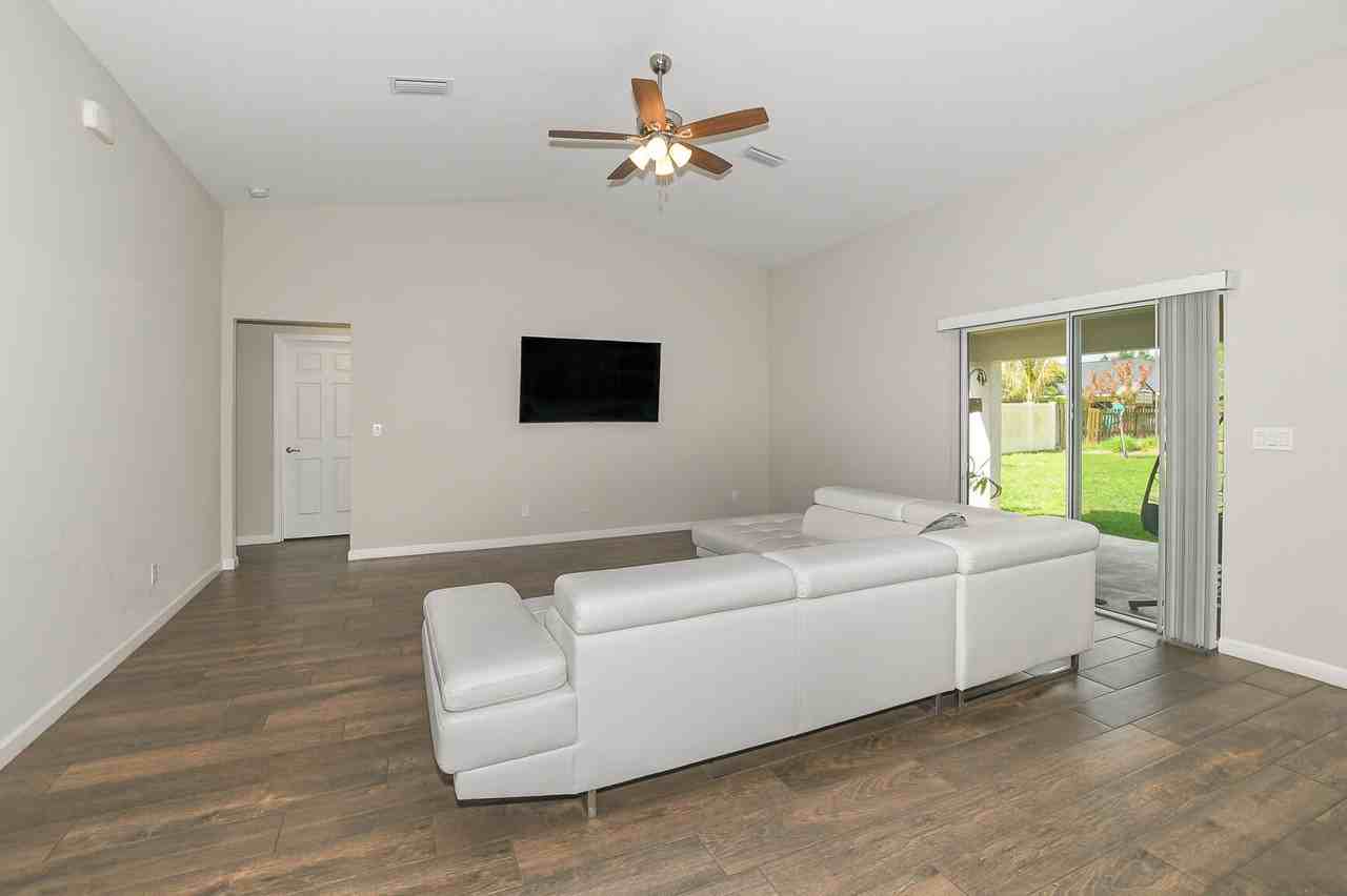 3110 Sw Curcuma St - Photo 7 of 22