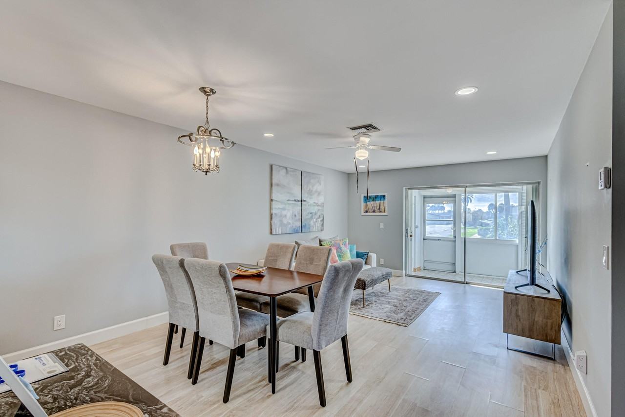 2680 Barkley Dr E - Photo 3 of 37