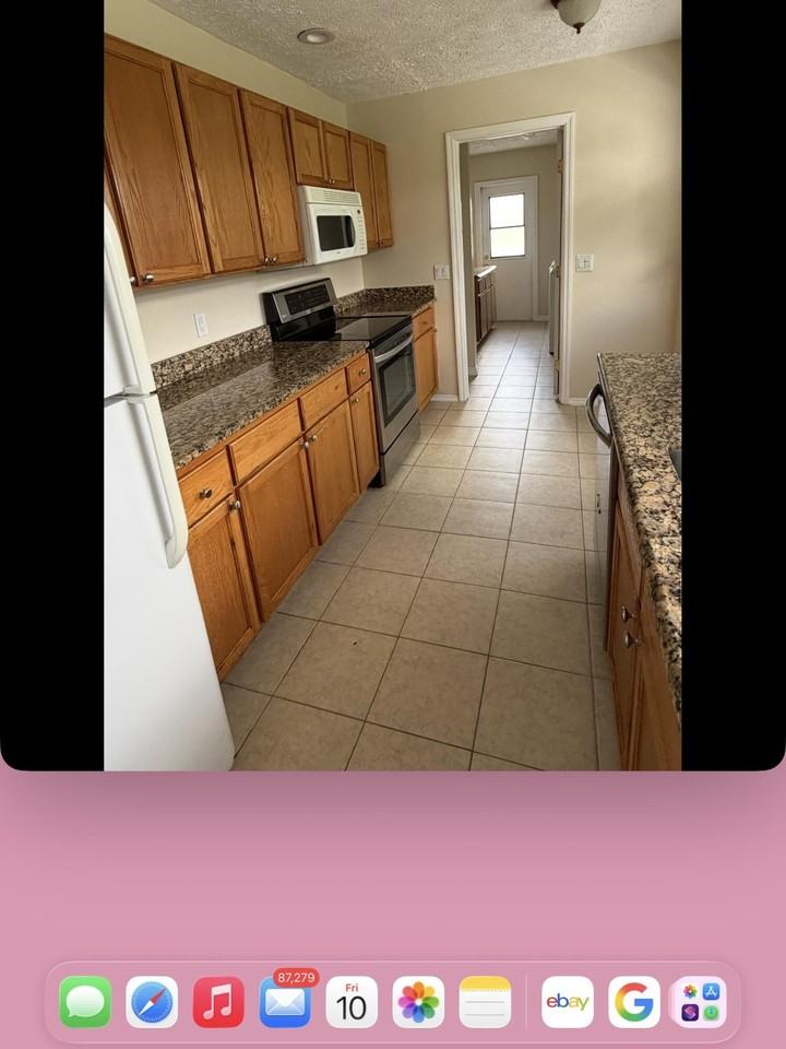 726 Ne Lanfair St - Photo 4 of 12