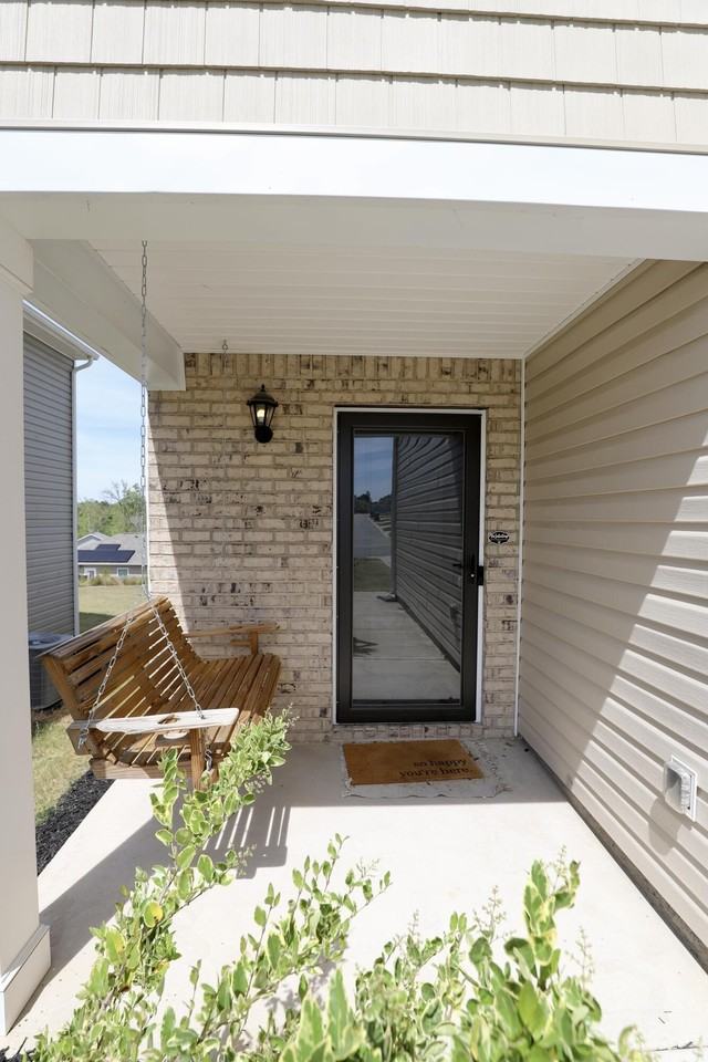 352 Sandbach Rd - Photo 5 of 50